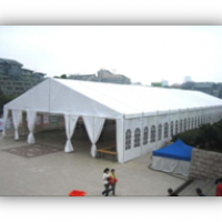 Двускатный шатер с шириной 20 метров